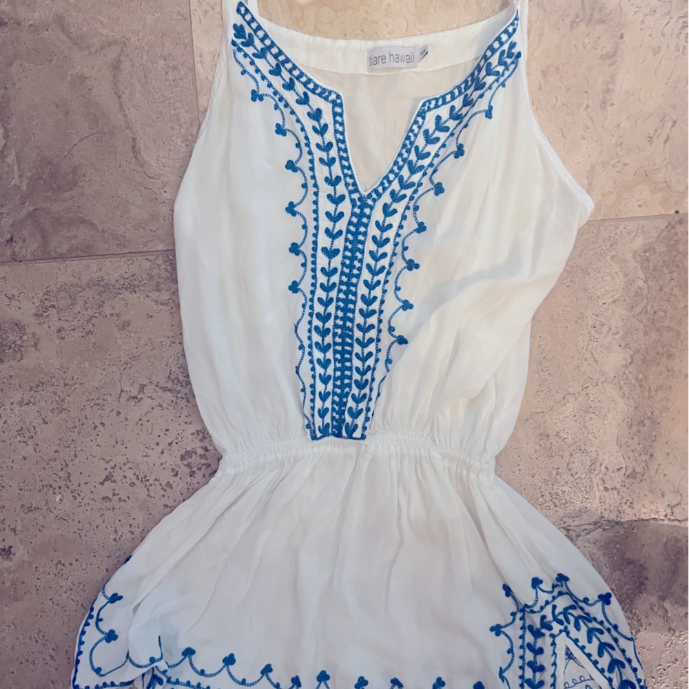 Tiare Hawaii coverup, NWOT, size OS